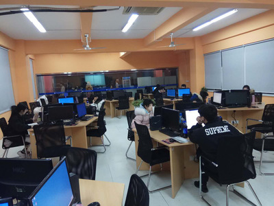 信息服務(wù)學(xué)院電子商務(wù)專業(yè)學(xué)生假期積極備戰(zhàn)省技能大賽